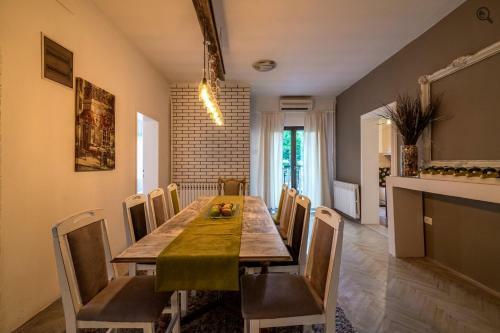 Wine House Apartment