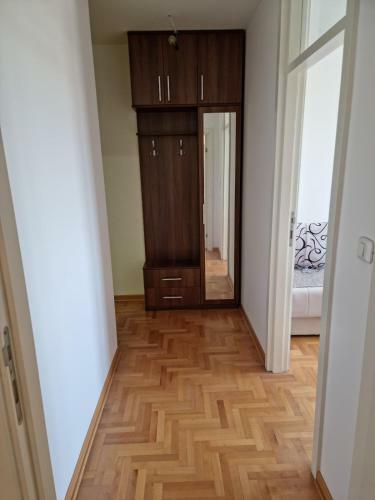 Apartman Tajna