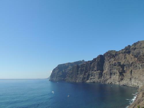Apartamento Romantic Retreat With Marine View