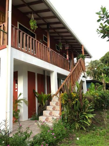 Hotel Cabinas Ensue�os