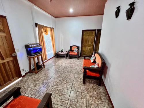 Hostal Natural Experience House
