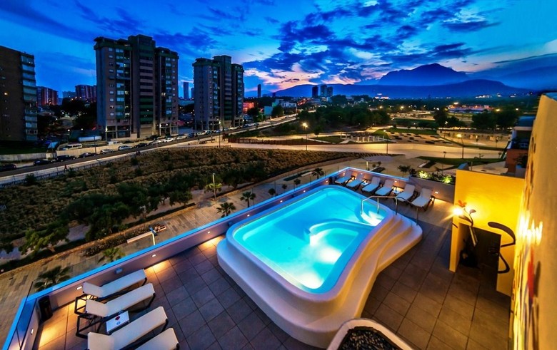 Hotel Carlos I