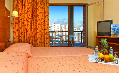 Hotel Fleming Playa Poniente By Punta 25
