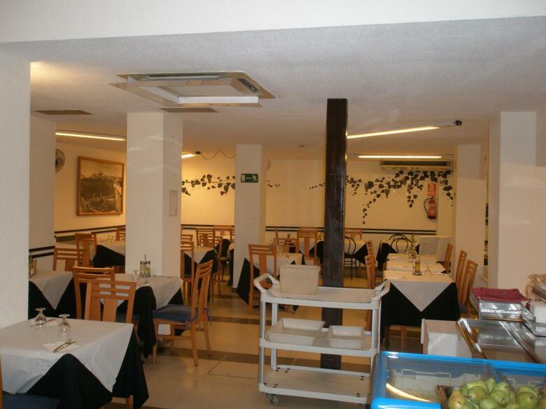 Hotel Mayna