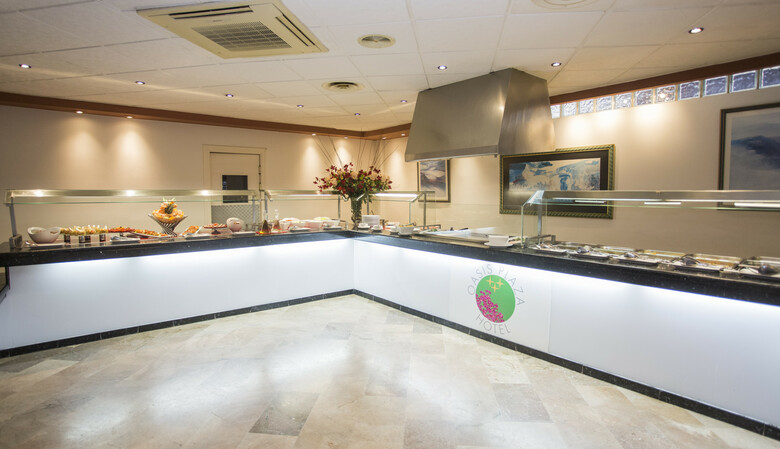 Hotel Oasis Plaza