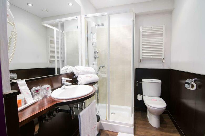 Hotel Petit Palace Arana Bilbao