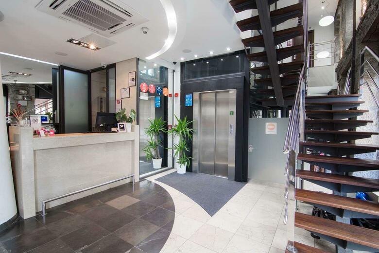 Hotel Petit Palace Arana Bilbao