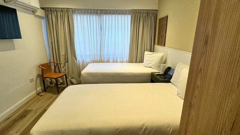 Gardi Hotel & Suites