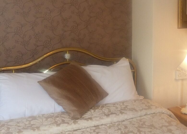 Georgian House Hotel