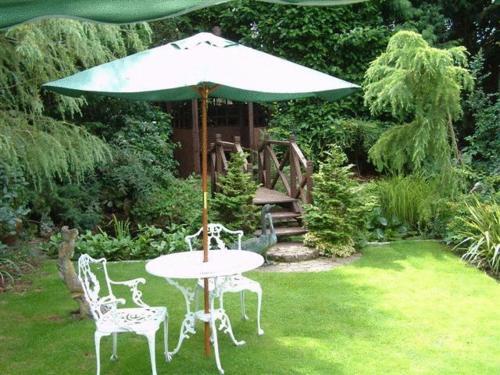 Hostal West Lodge Hotel