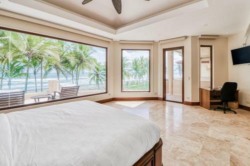 Casa Royal Palms