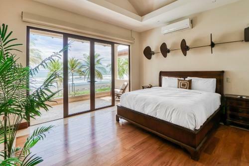 Casa Royal Palms