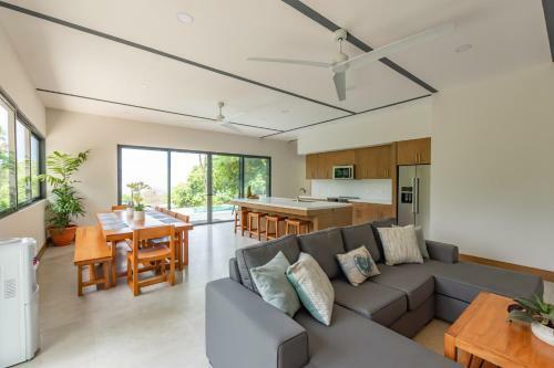 Casa de Paz Private Luxury Ocean View Home Steps To Beach