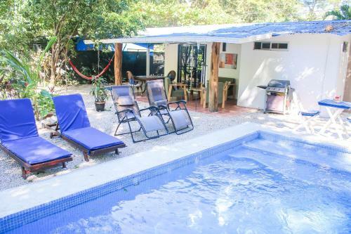 Casa Blue J