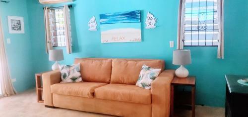 Casa Blue J
