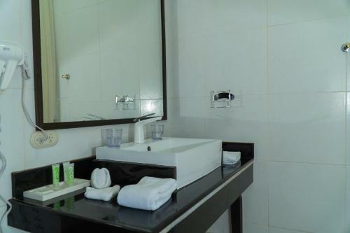 Hotel Oceans Two