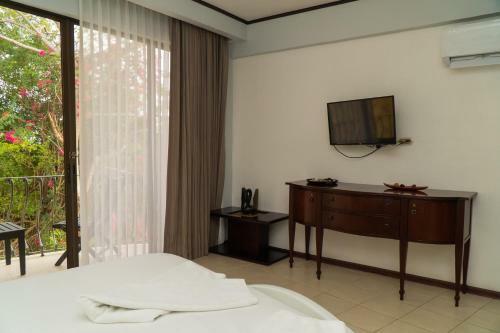 Hotel Oceans Two