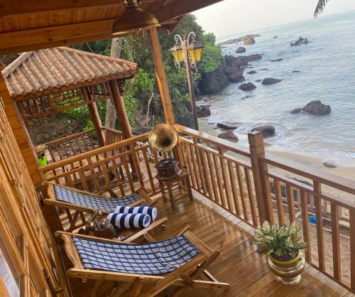 Hotel Cola Goa Beach Resort