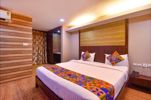 Hotel Fabexpress Ocean Residency