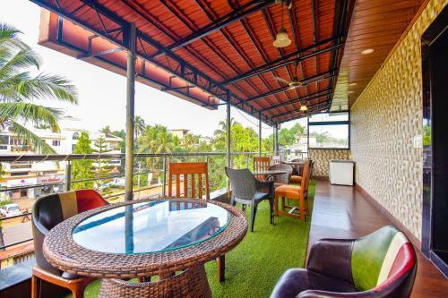Hotel Fabexpress Ocean Residency