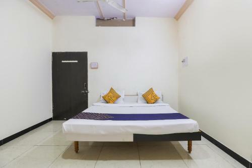 Spot On 67044 Hotel Kuber Guest House
