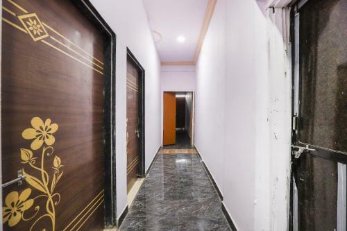 Spot On 67044 Hotel Kuber Guest House