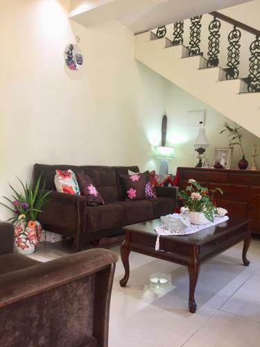 Villa Sun-kissed Holidays, Dabolim, Goa-emerald.