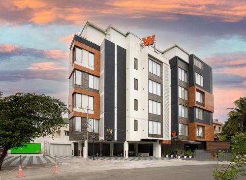 Hotel Windstone Residency