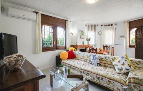 Amazing Home In Miami Platja With 2 Bedrooms