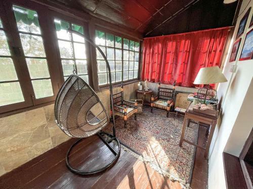 Eko Stay - The Cuckoo's Nest Villa