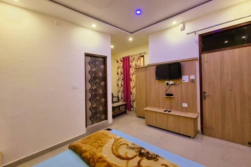 Mohan Home Stay