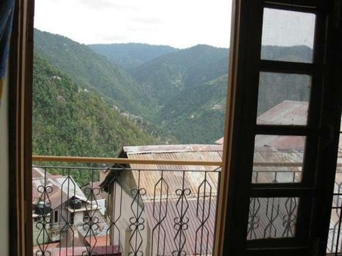 Hotel Basera
