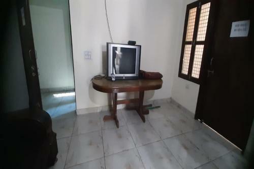 Apartamento Oyo Home 83941 Rd Guest House