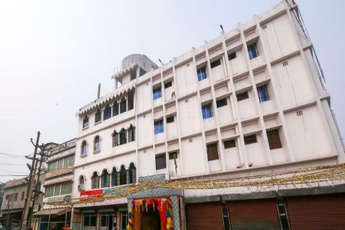 Oyo 63579 Hotel Shanti Niketan