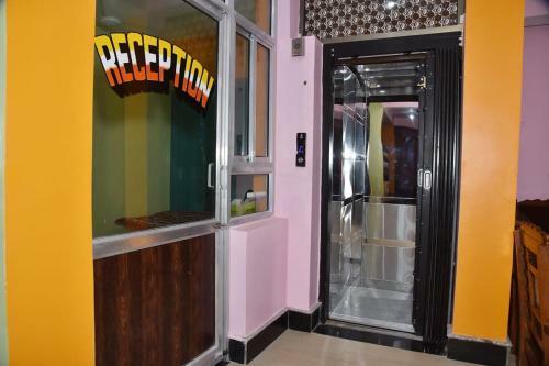 Hotel Devmali