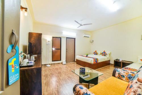 Fabhotel K7 Trends Baga