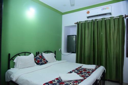 Hostal Queen Of Queen's Hotel Calangute