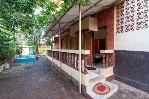 Hostal Miranda Beach House