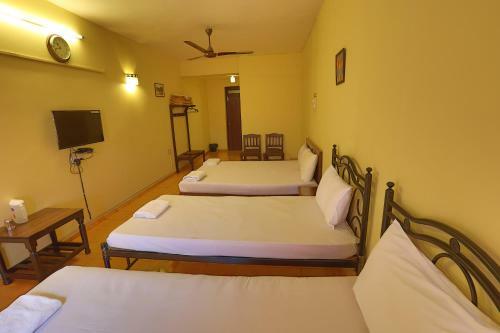 Hostal Hotel Orfil