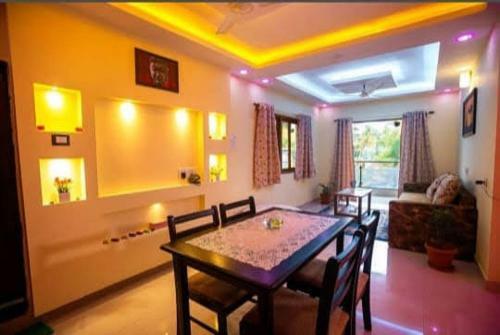 Golden 4bhk Private Villa