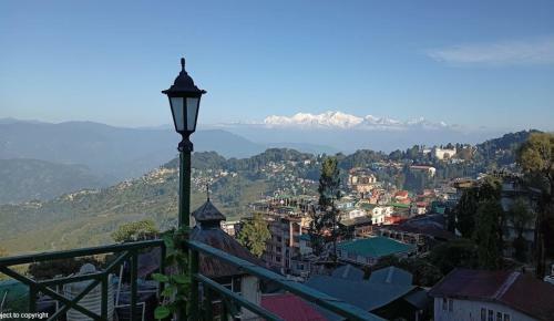 Hotel Himalayan Brook