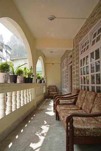 Hotel Himalayan Brook