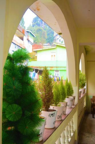 Hotel Himalayan Brook
