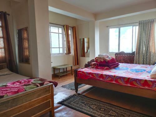 Hostal Viramma House