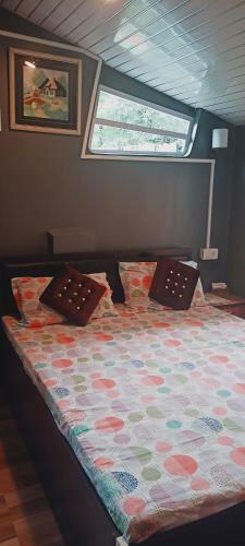 Travel Lodge