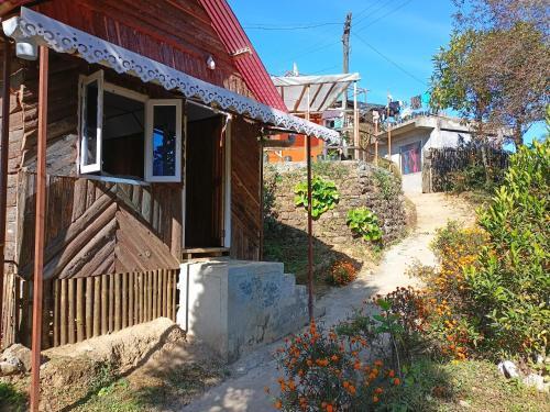 Theeng's Homestay(Mirik)