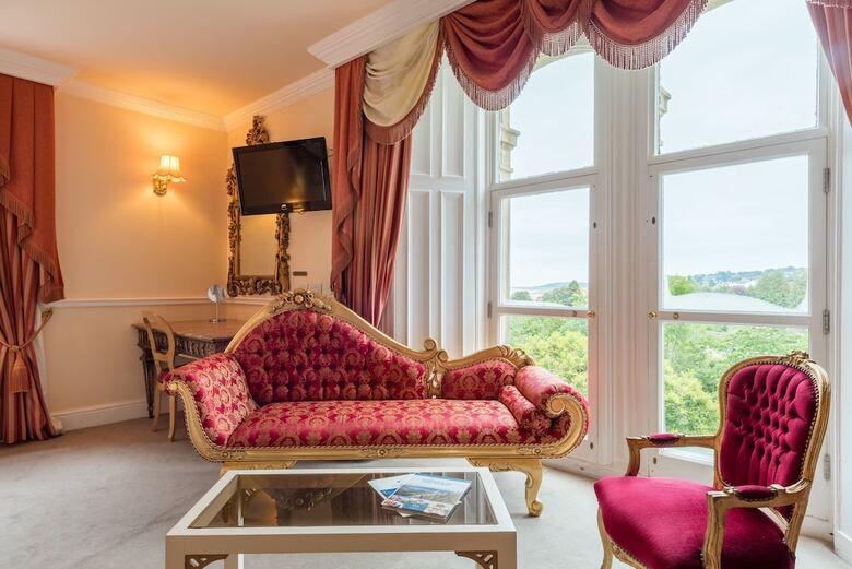 Grange Hotel
