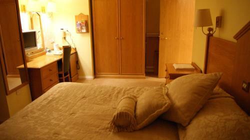 Hotel Fairways Lodge & Leisure Club