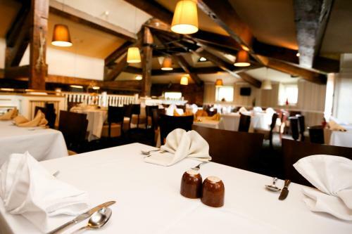Hotel Fairways Lodge & Leisure Club