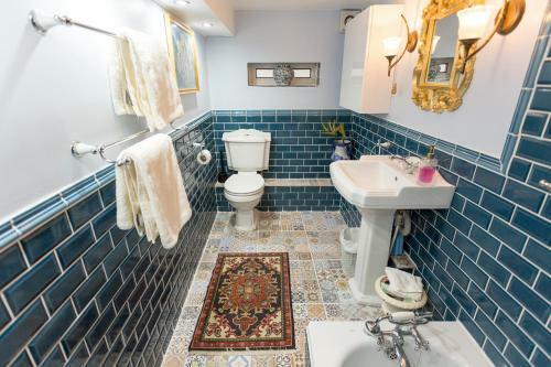 Hostal The Ascott